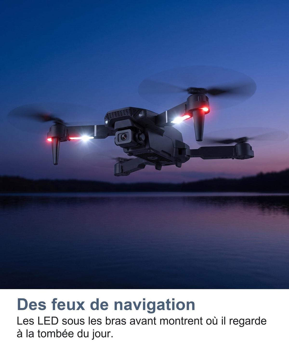 Il mini drone in volo al tramonto con i LED accesi