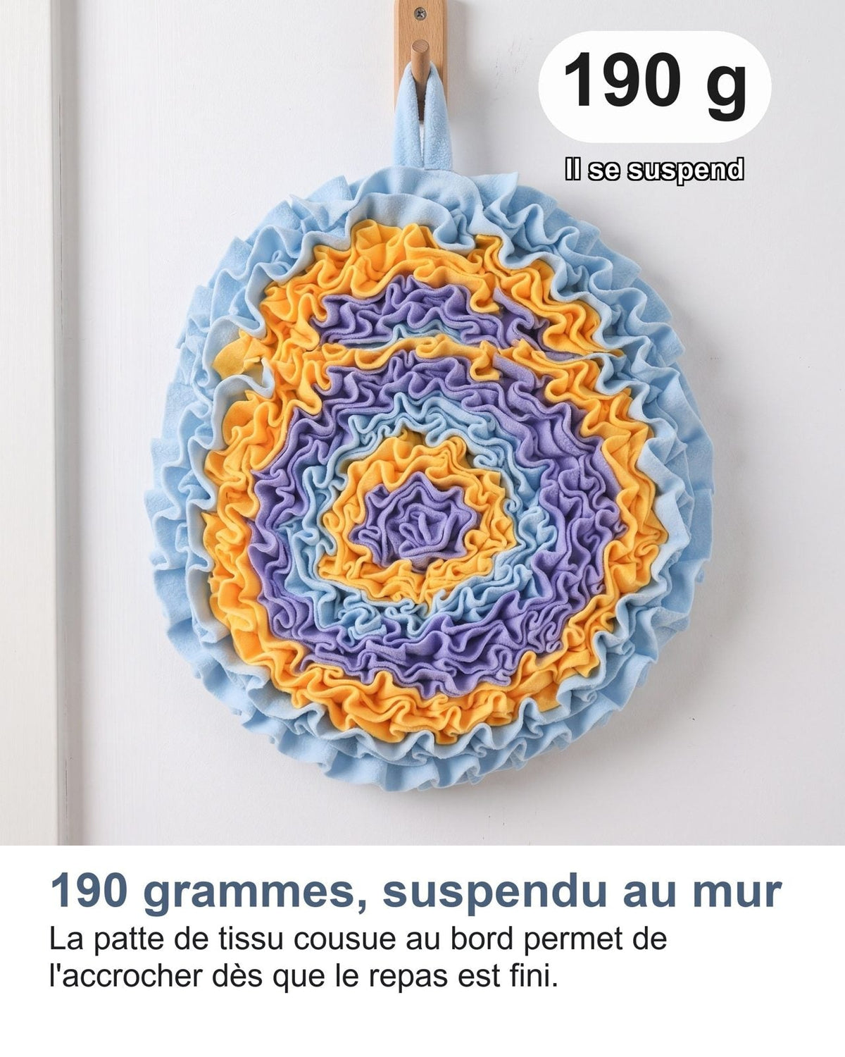 Tappeto olfattivo da 190 grammi appeso al muro tramite la linguetta cucita sul bordo